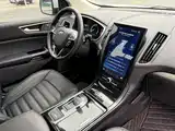 Фото 15 - Ford Edge