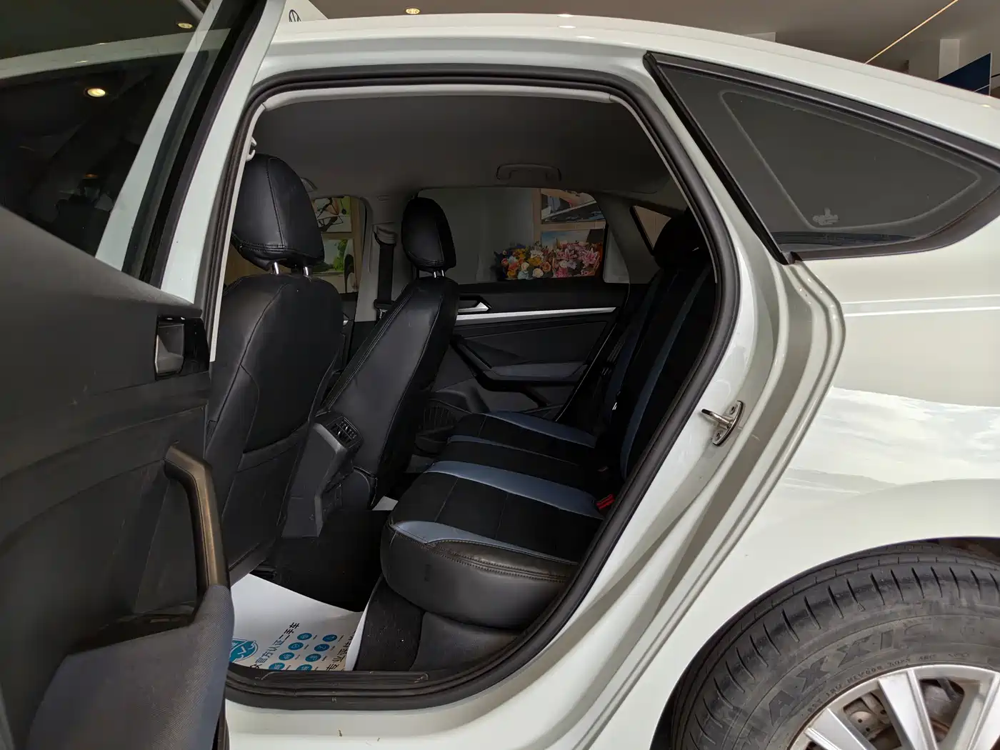 Volkswagen Lavida 2024 Model 1.5L Automatic Delight Edition фото 9