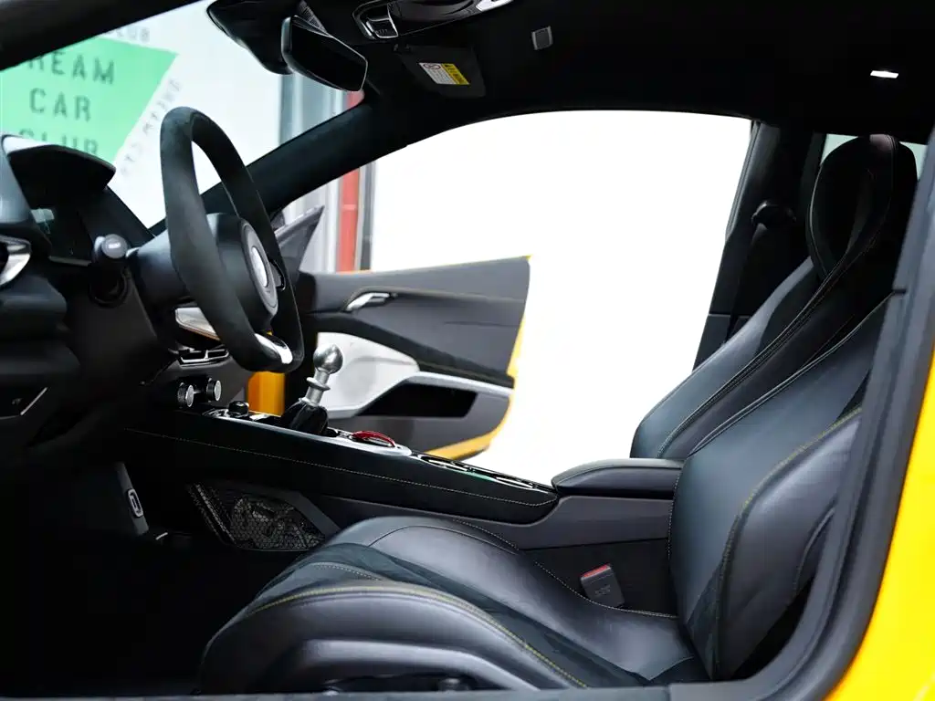 Lotus Cars EMIRA 2022 3.5T V6 Manual First Edition фото 24