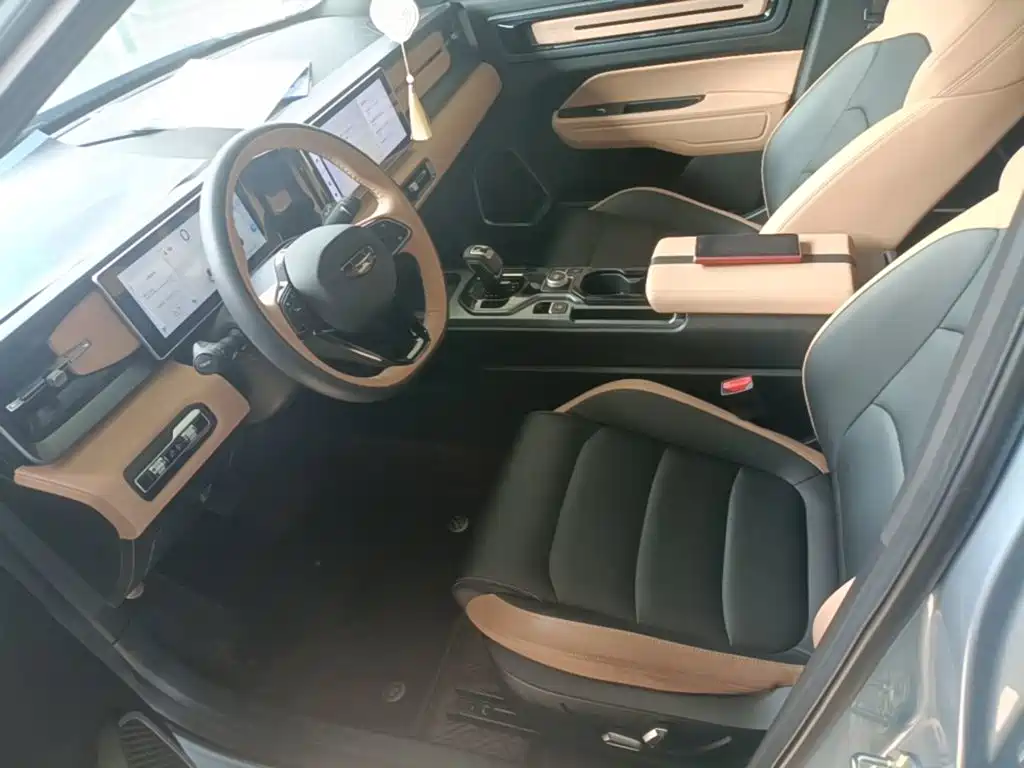 Geely ICON 2023 2023 1.5TD Chocolate Premium Edition
