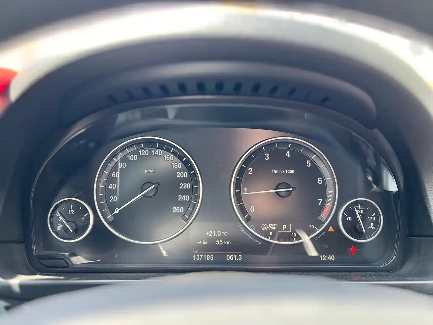 BMW 5 Series 2014 525Li Leading фото 4