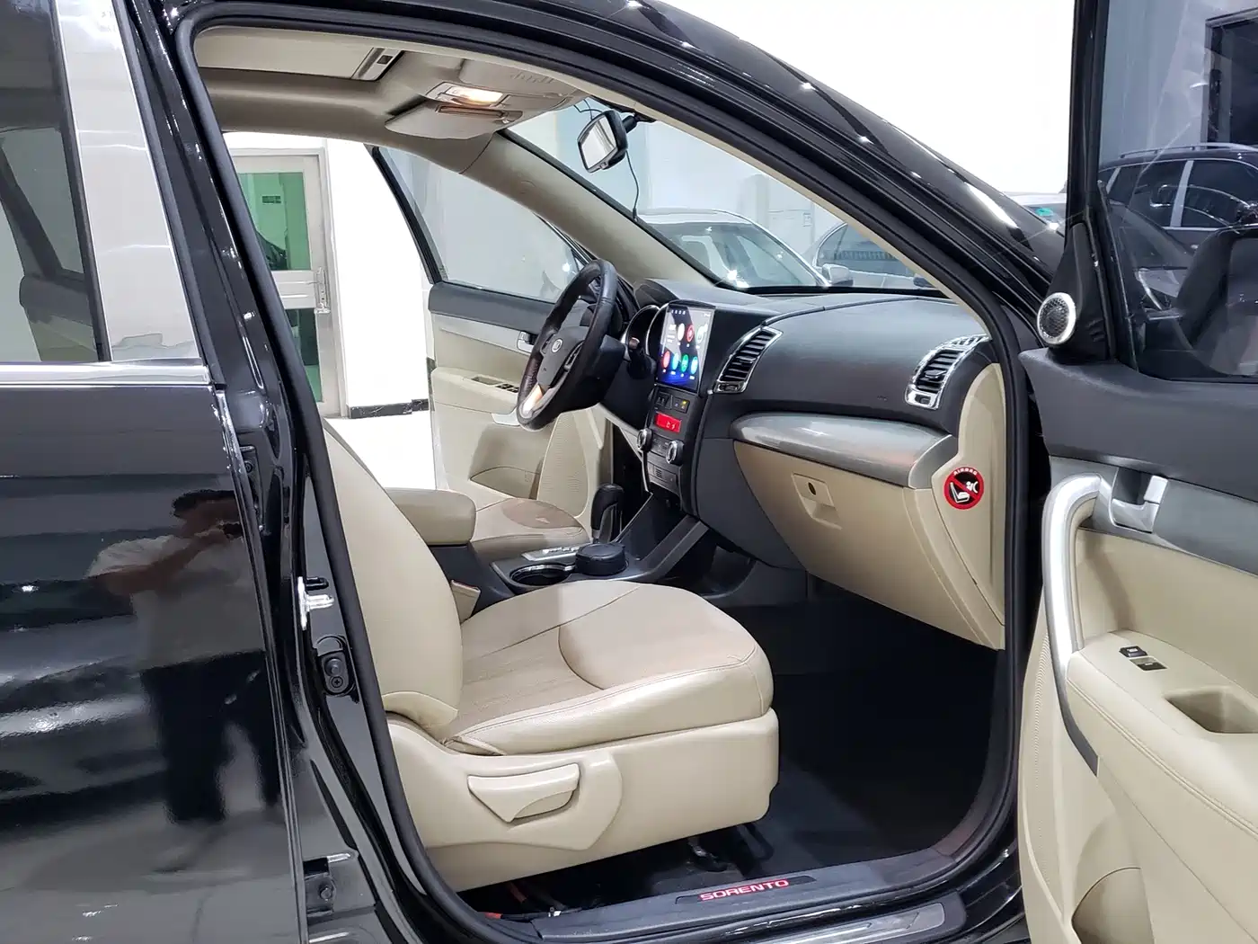 Photo 17 - Kia Sorento