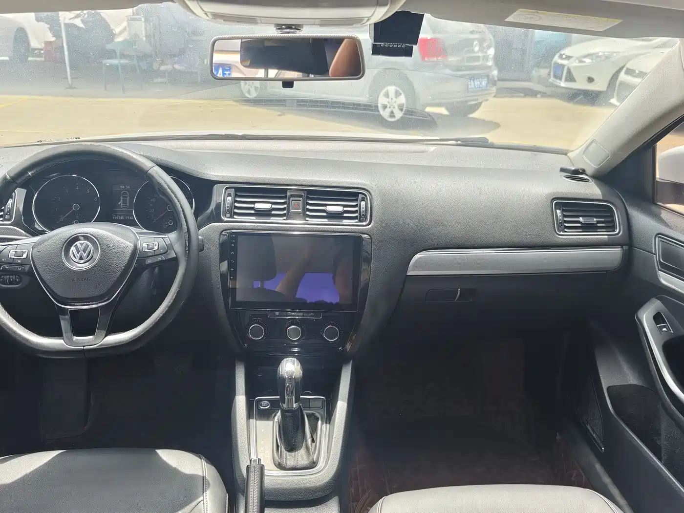 Volkswagen Sagitar 2018 280TSI DSG Comfort фото 8