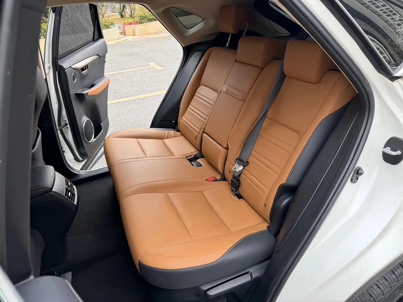 Lexus NX 2018 Model 300 FWD Fengxing Edition фото 22