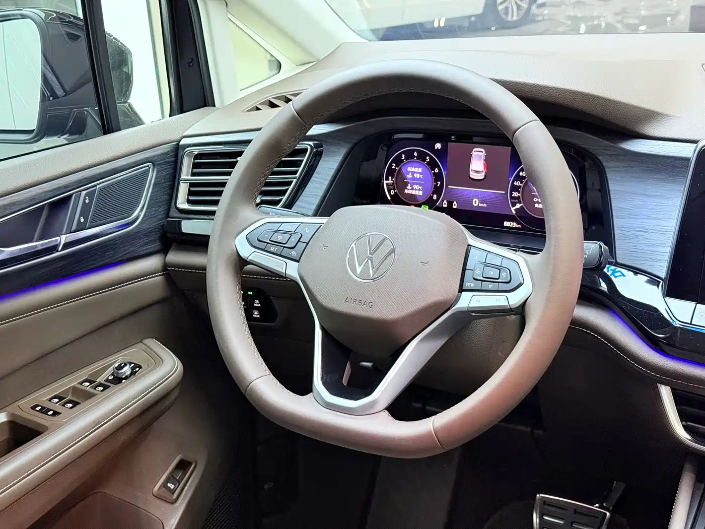 Volkswagen Viloran 2025 2024 380TSI Executive Edition