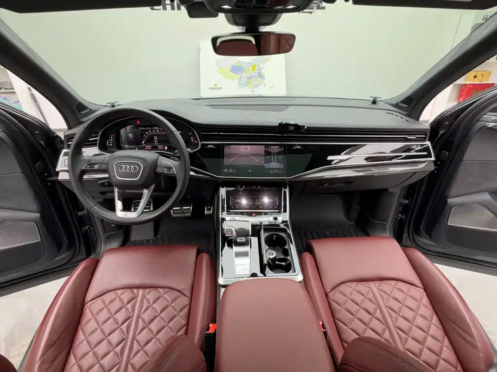 Фото 11 - Audi SQ7