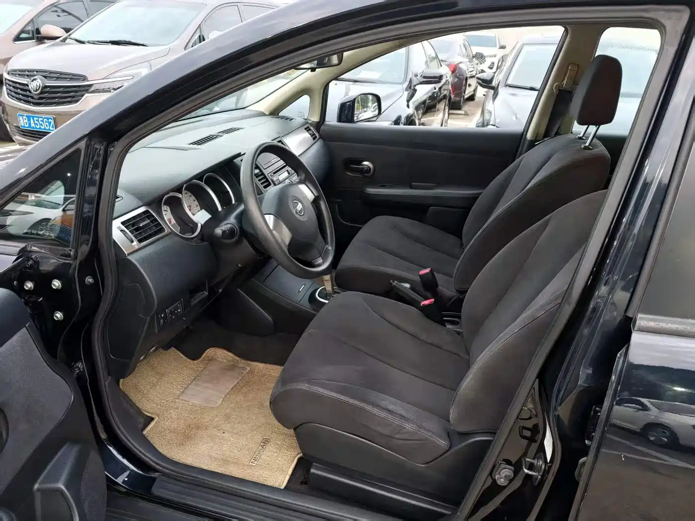 Nissan Tiida 2009 2008 1.6L Automatic Luxury