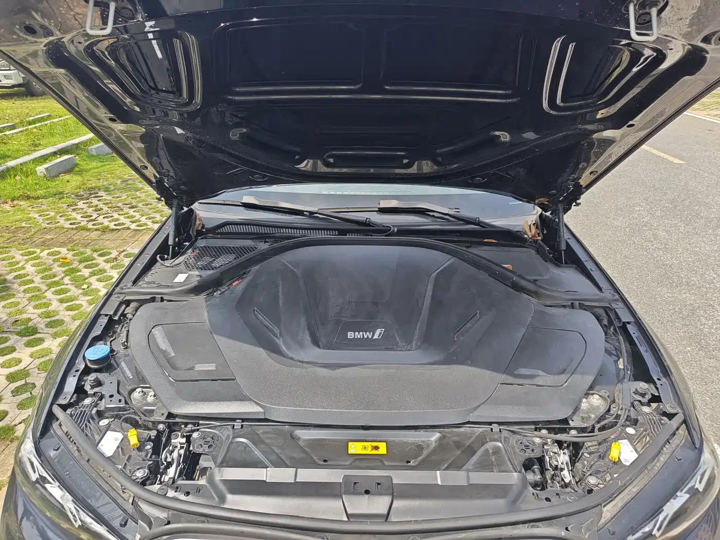 BMW i3 2024 eDrive 35 L фото 20