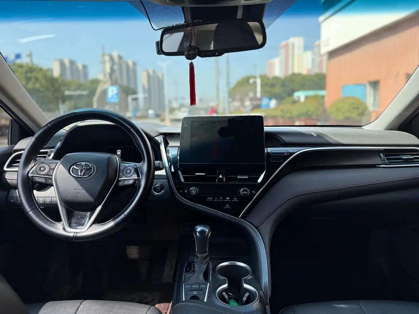 Toyota Camry 2021 2.5G Luxury Edition фото 19