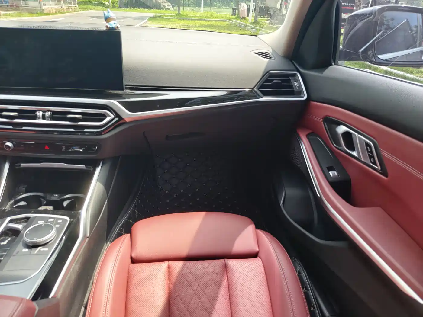 BMW i3 2024 eDrive 35 L фото 14