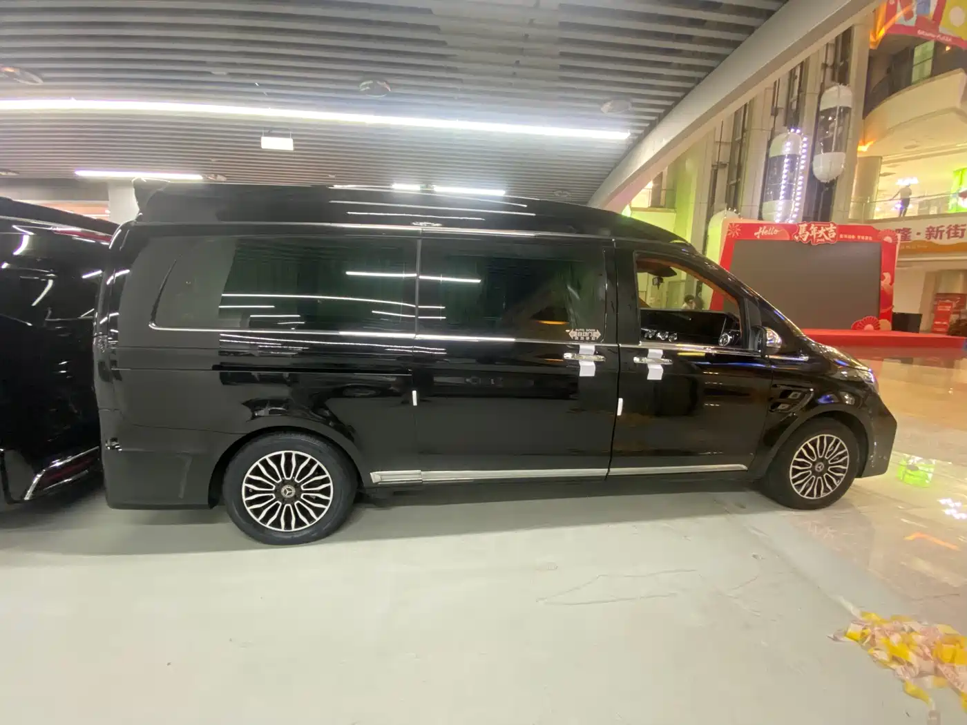 Mercedes-Benz Vito 2018 2.0T Business Edition China VI фото 15