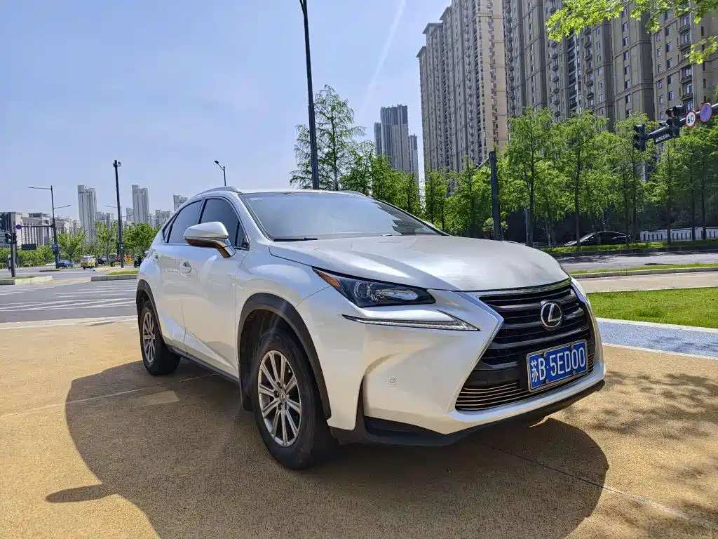 Lexus NX 2015 200 FWD Premium фото 3