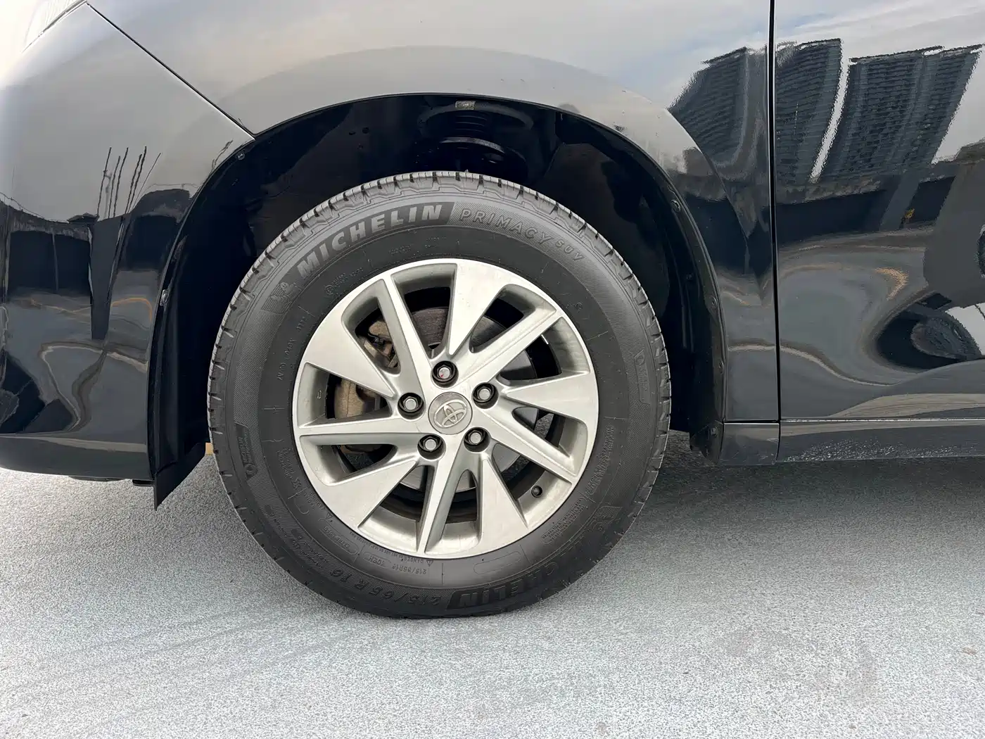 Toyota Alphard 2012 3.5L Luxury Edition фото 9