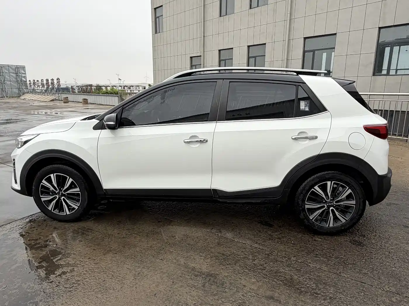 Kia KX1 2021 1.4L CVT Sunroof Version фото 7