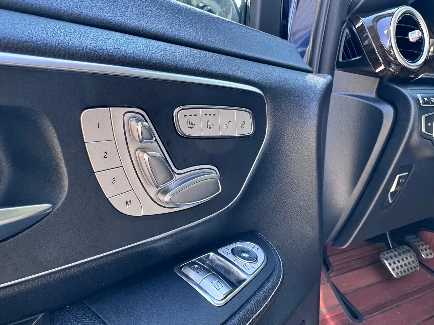 Mercedes-Benz V-Class 2018 2018 V 260 L Premium Long Version China V