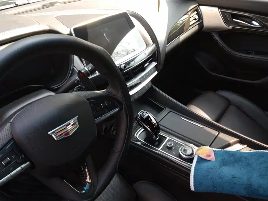 Cadillac CT5 2021 28T Leading Sport фото 13