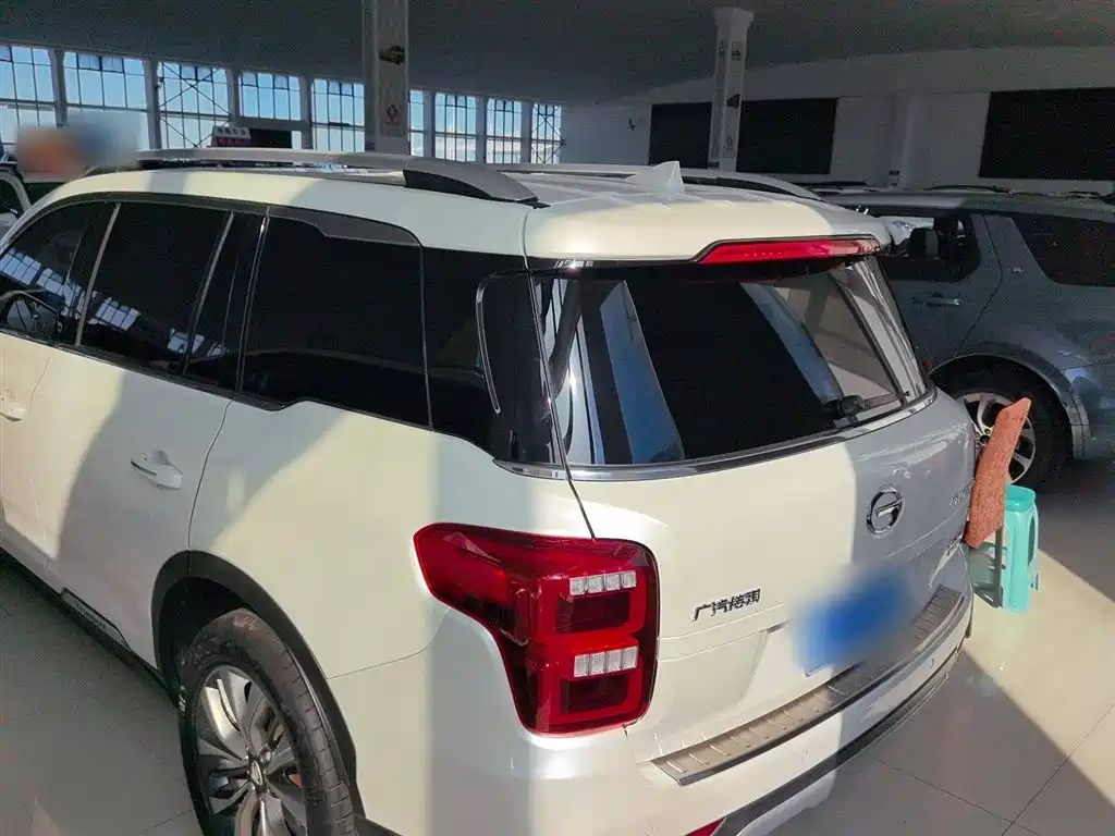 GAC Trumpchi Trumpchi GS8 2019 390T 2WD Luxury Smart Connect Edition (7-seater) фото 7