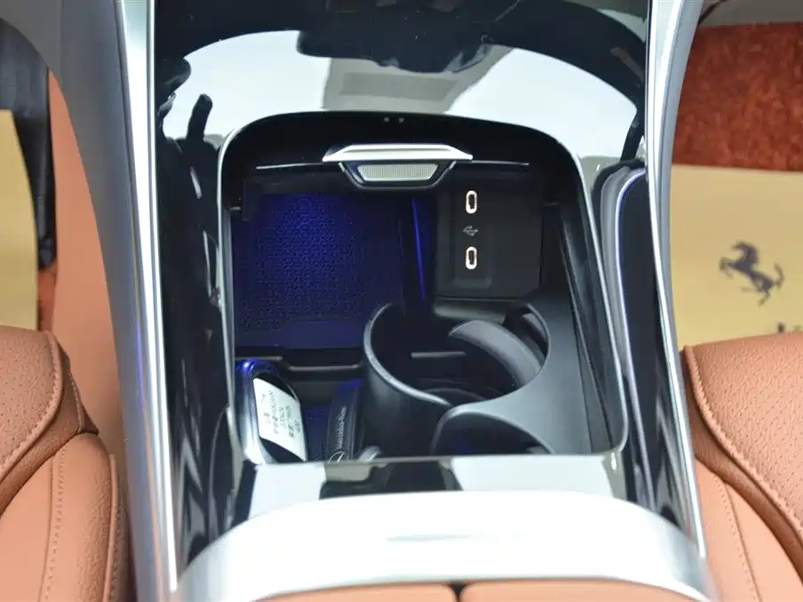 Mercedes-Benz GLC 2025 GLC 300 L 4MATIC Dynamic 5-seater фото 8