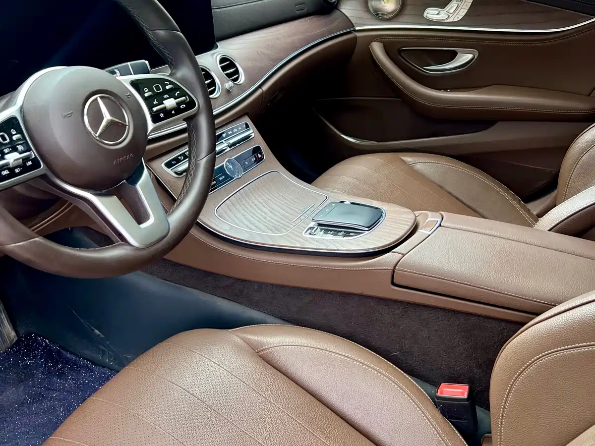 Mercedes-Benz E-Class 2020 Facelift E 300 L Fashion фото 6