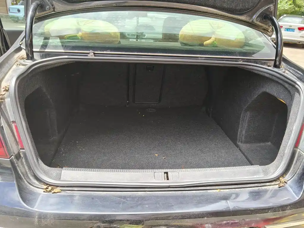 Фото 4 - Volkswagen Magotan
