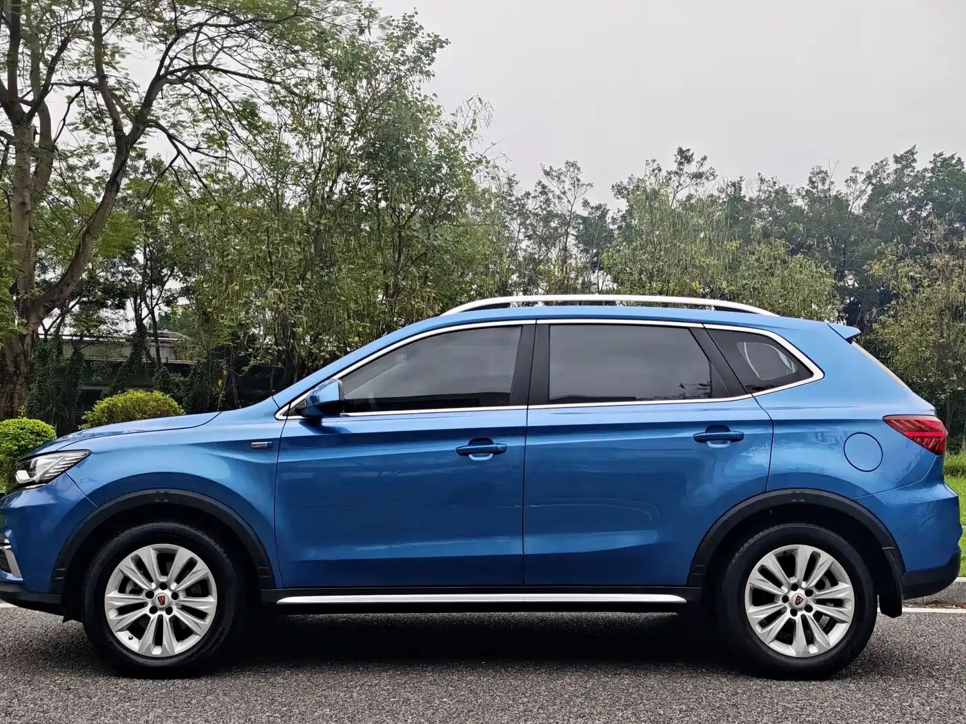 Roewe RX5 2017 2016 20T 2WD Manual Flagship Edition