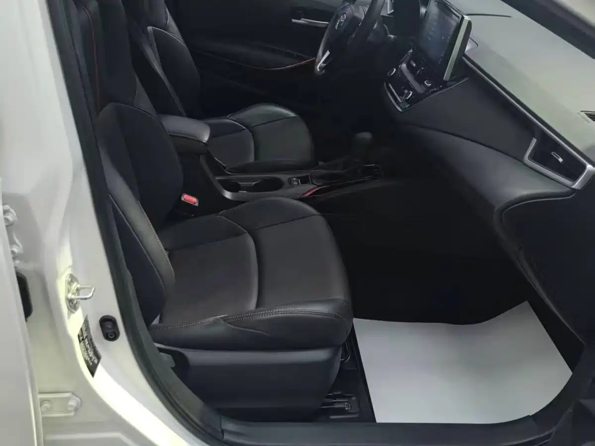 Toyota Levin 2023 185T CVT Sport фото 18