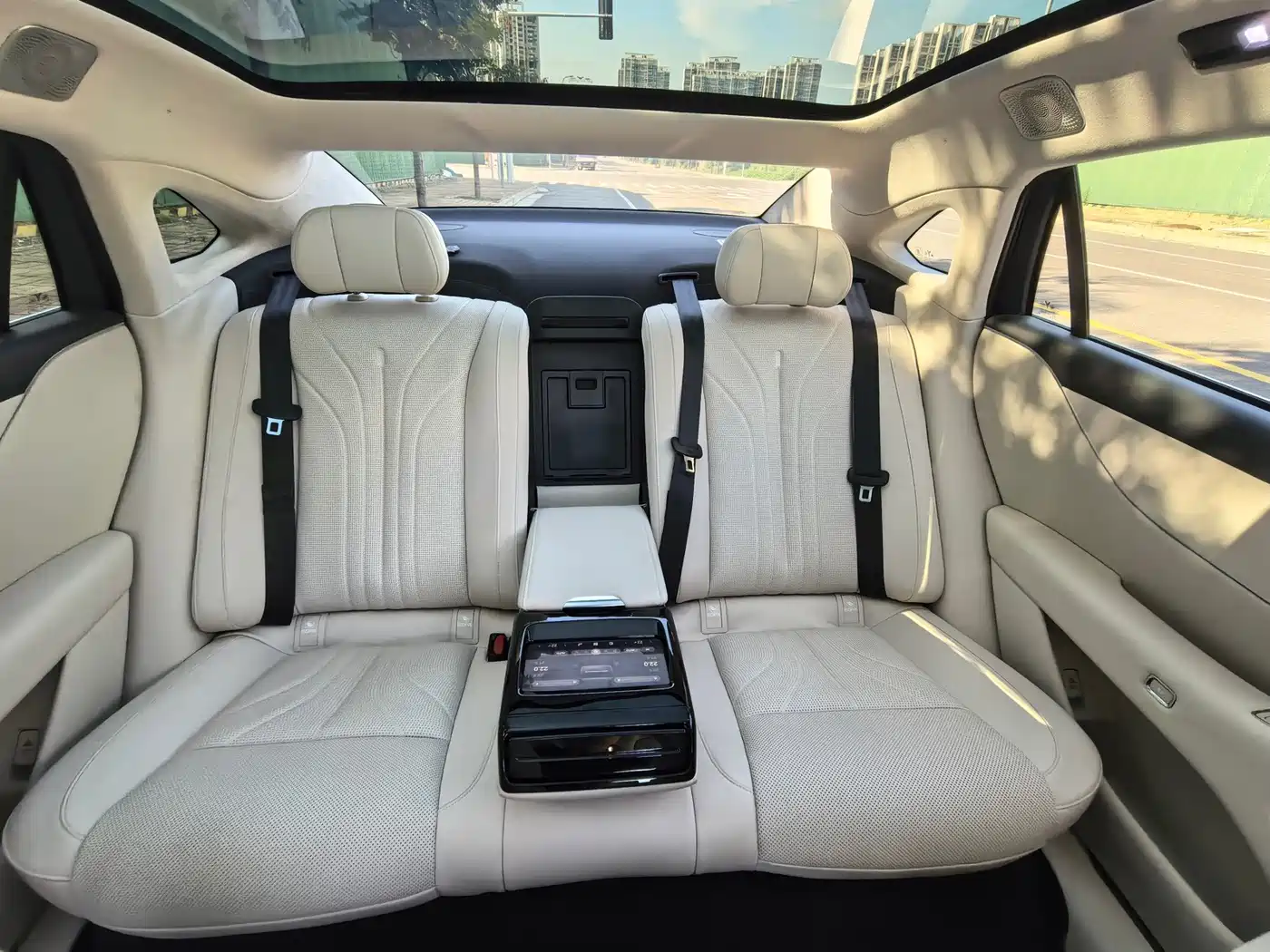 Voyah Auto VOYAH Zhuiguang L 2025 2025 Mid-configuration Model