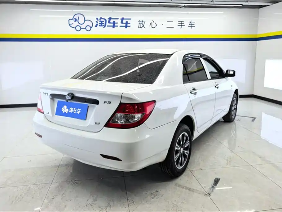 BYD F3 2018 1.5L Manual Classic фото 3