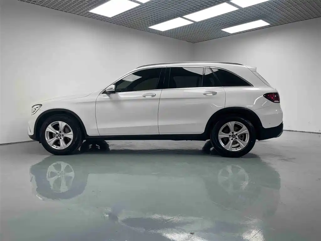 Mercedes-Benz GLC 2020 Facelift GLC 260 L 4MATIC Dynamic фото 3