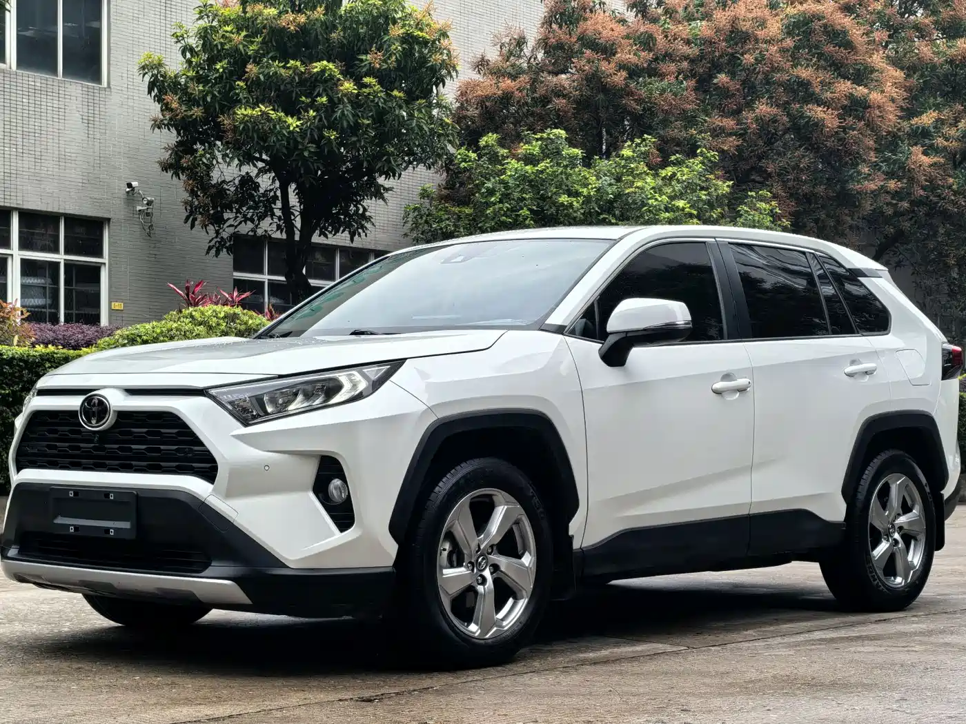 Toyota RAV4 Rongfang 2023 2.0L CVT FWD Style Plus Edition