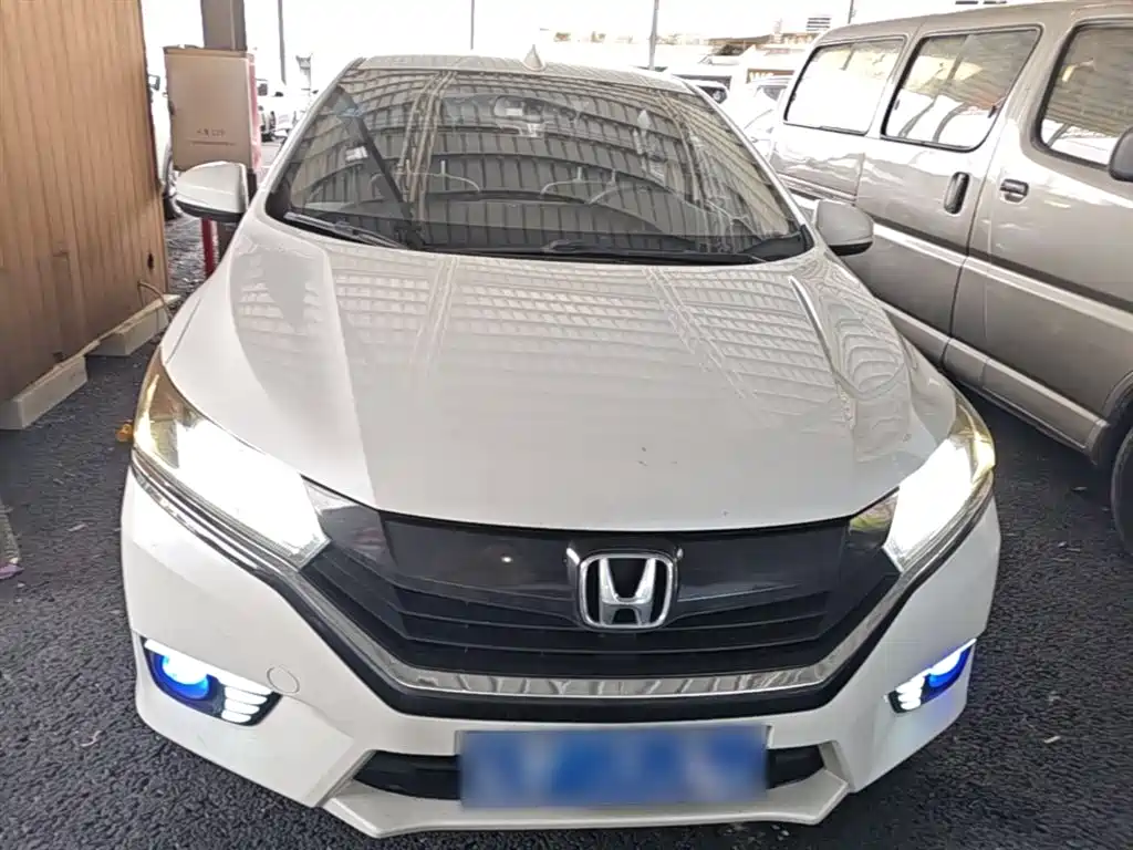 Honda Greiz 2018 2016 1.5L CVT Classic Edition