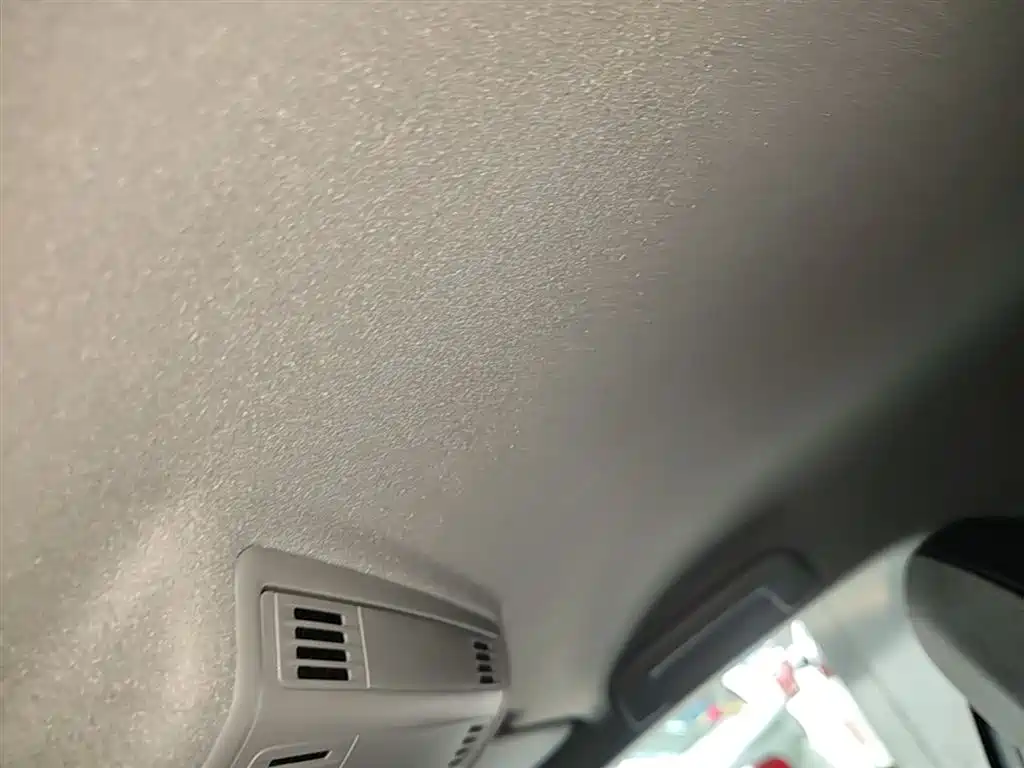 Volkswagen Lavida 2023 New Sharp 1.5L Auto Premium Edition фото 18