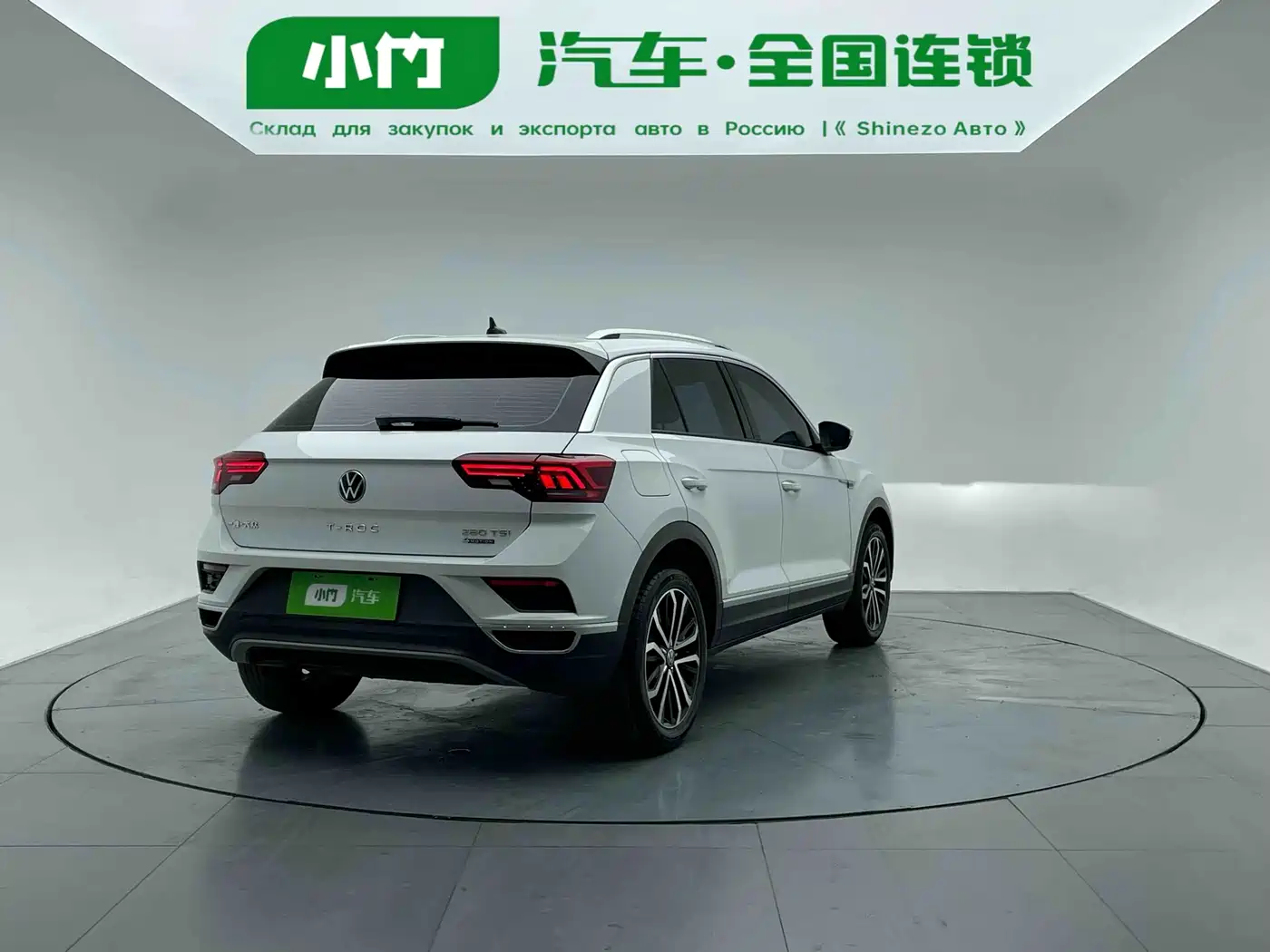 Volkswagen T-ROC 2021 Facelift 280TSI DSG 4WD Luxury Smart Connect Edition фото 6