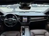 Фото 6 - Volvo V90