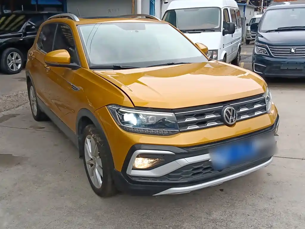 Volkswagen T-Cross 2019 1.5L Automatic Comfort Edition фото 19