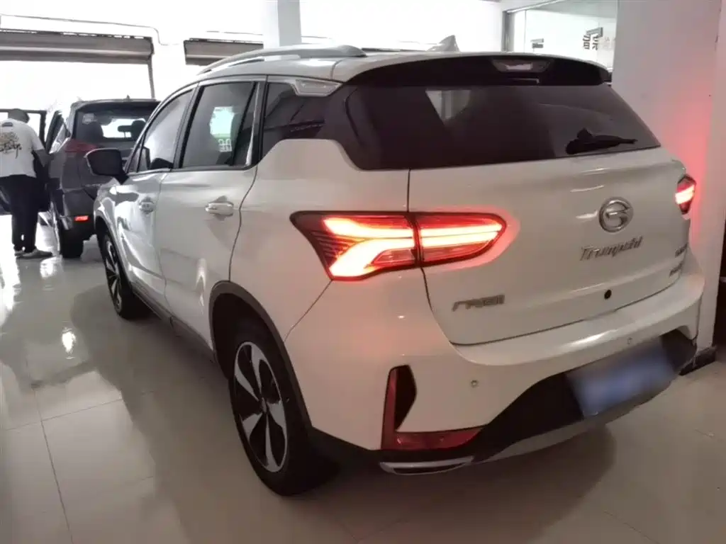GAC Trumpchi Trumpchi GS4 2019 270T Automatic 2WD Luxury Smart Connect Edition фото 5