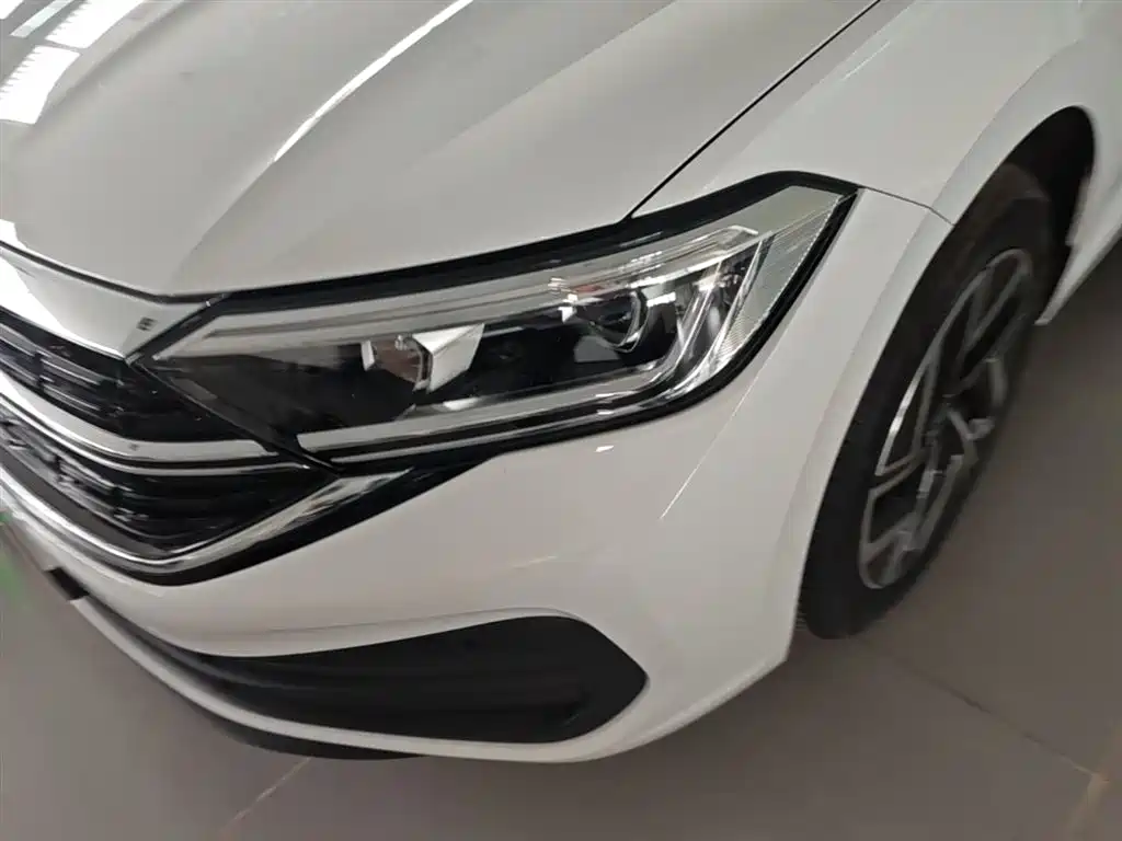 Volkswagen Sagitar 2026 Model 30 Million Special Selection 300TSI DSG Surpass Edition фото 24