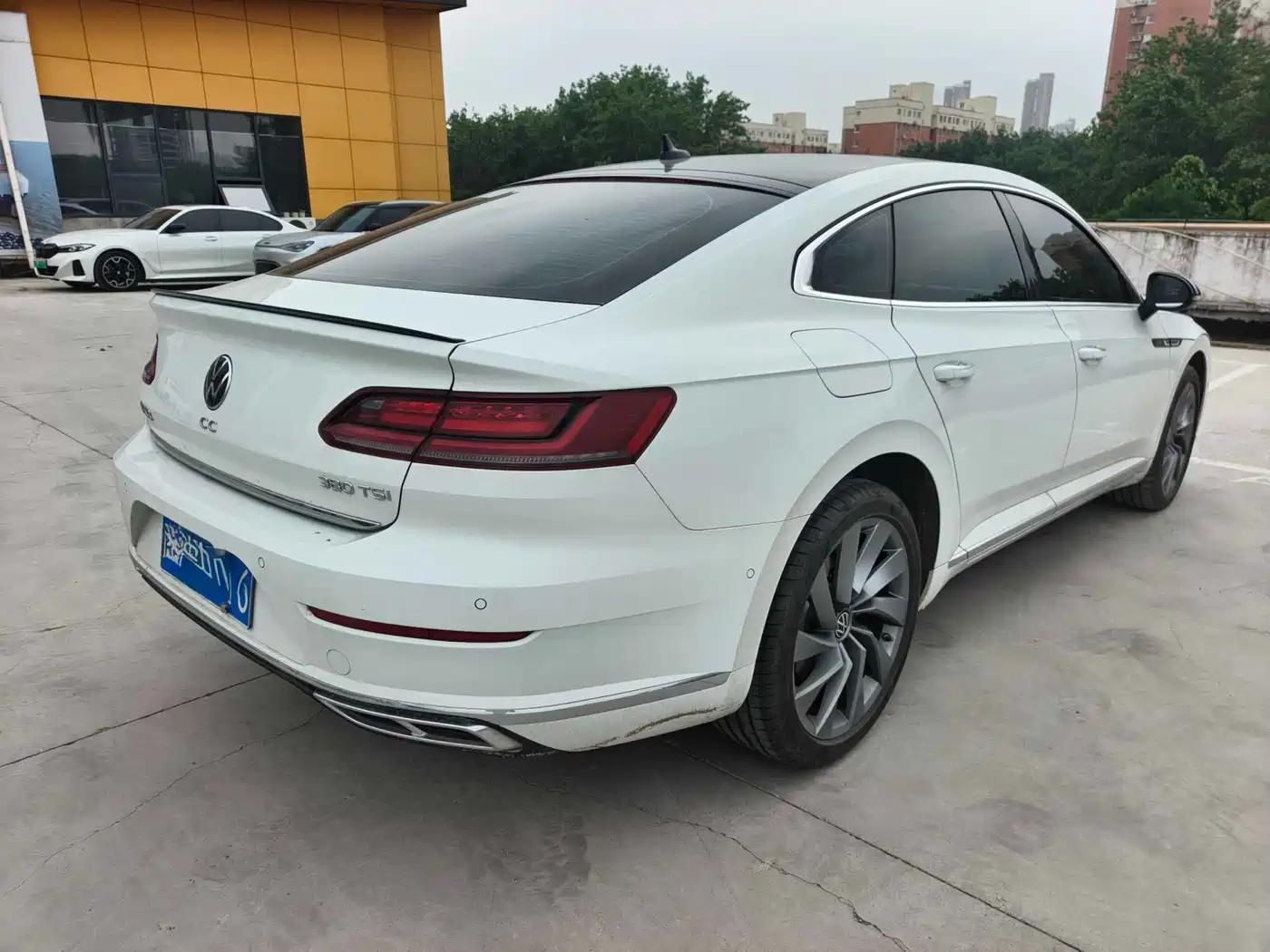 Volkswagen FAW-Volkswagen CC 2024 380TSI Eye-catching Edition фото 9