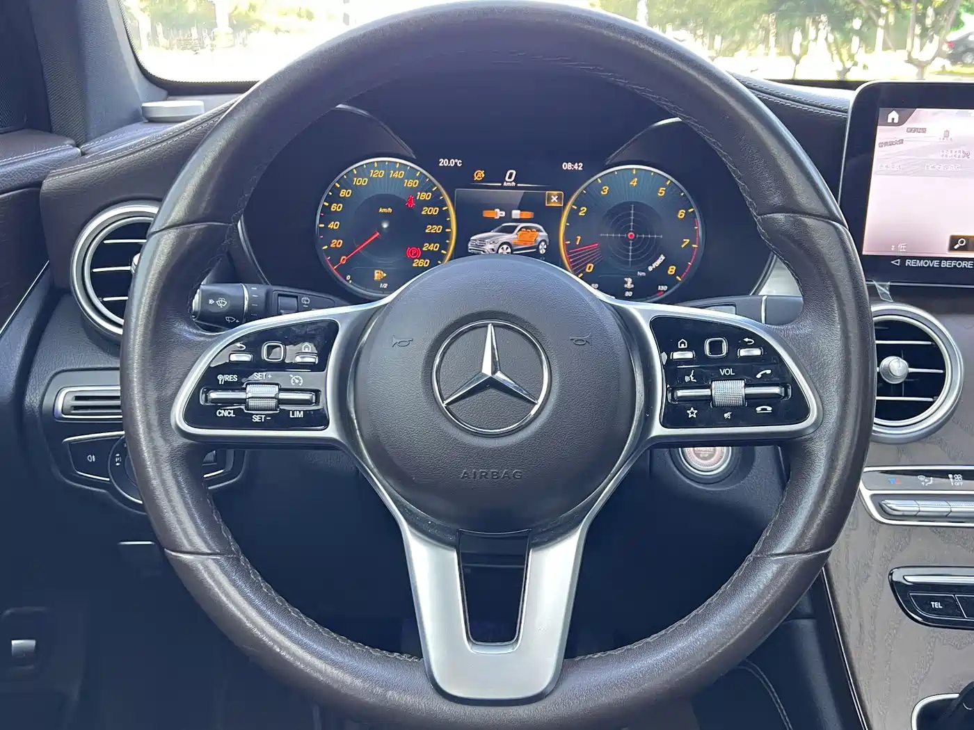 Mercedes-Benz GLC 2022 Facelift II GLC 260 L 4MATIC Luxury фото 6