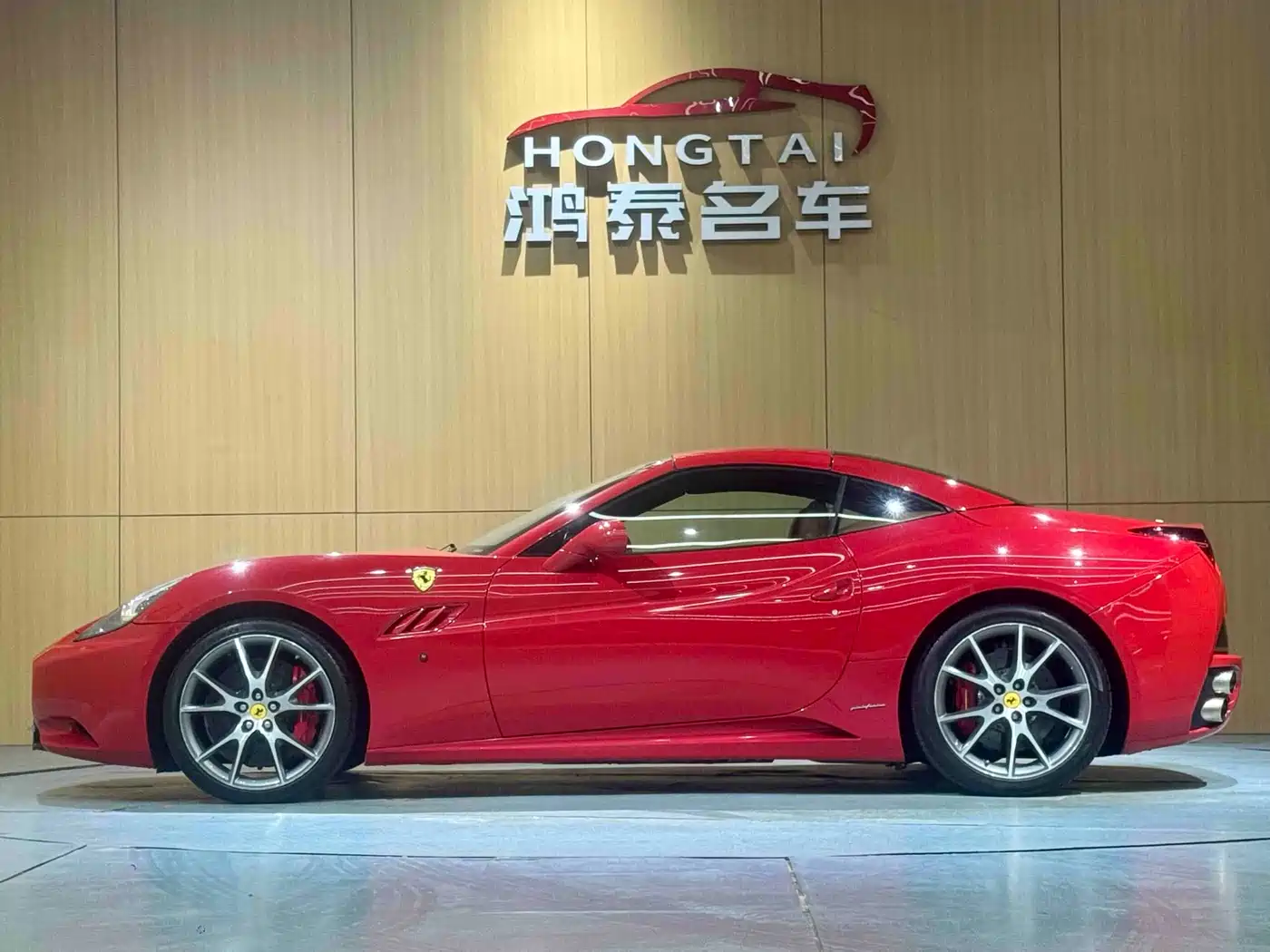 Ferrari California T 2013 2012 4.3L Standard