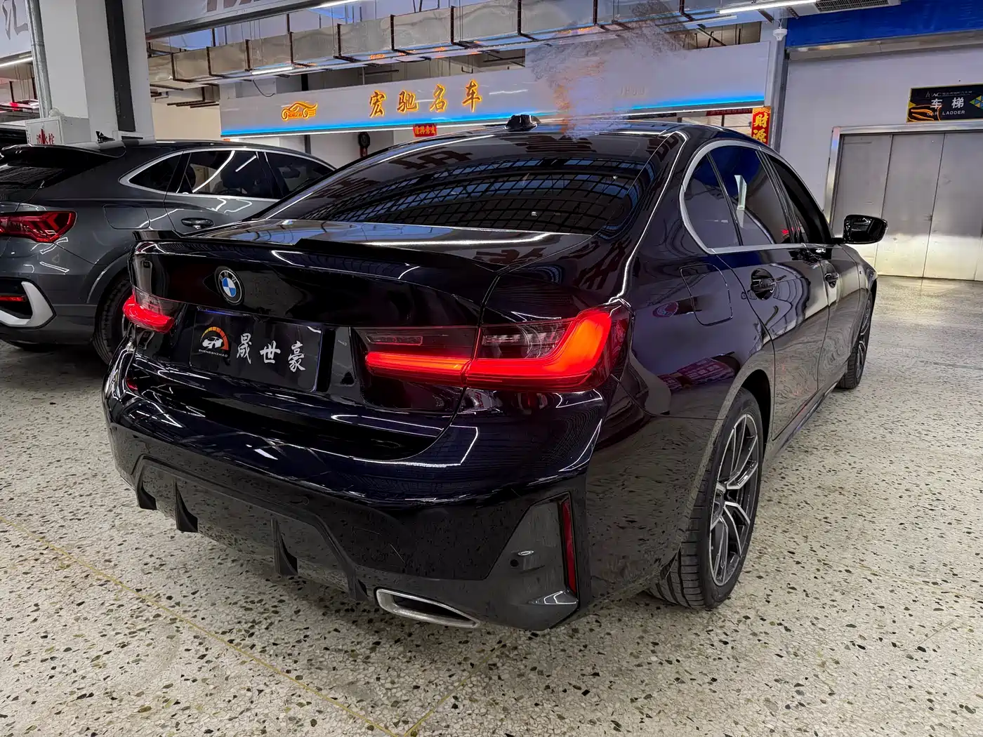 BMW 3 Series 2023 320Li M Sport Package фото 6