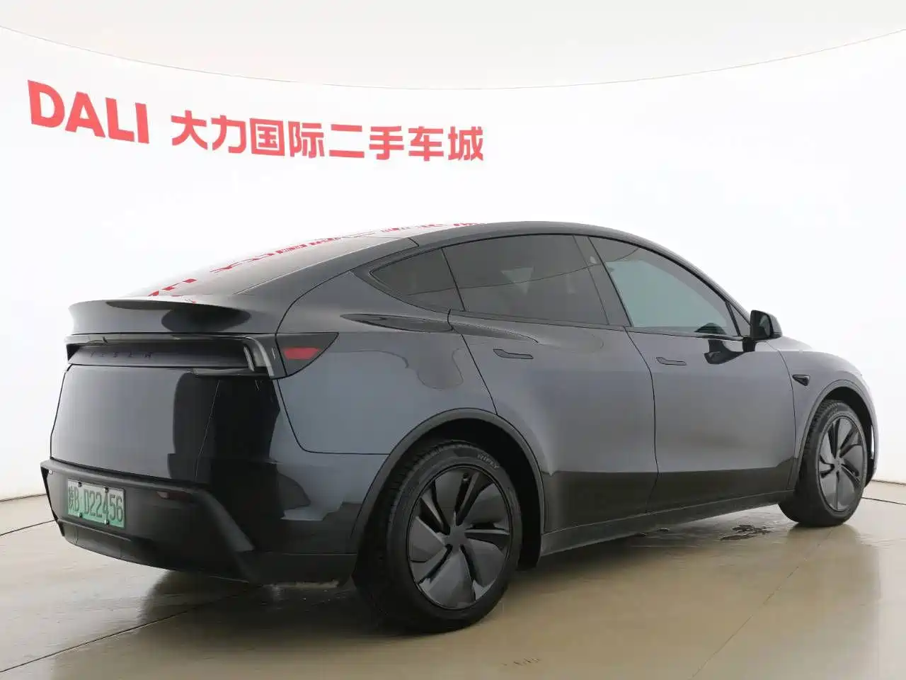 Фото 4 - Tesla Model Y