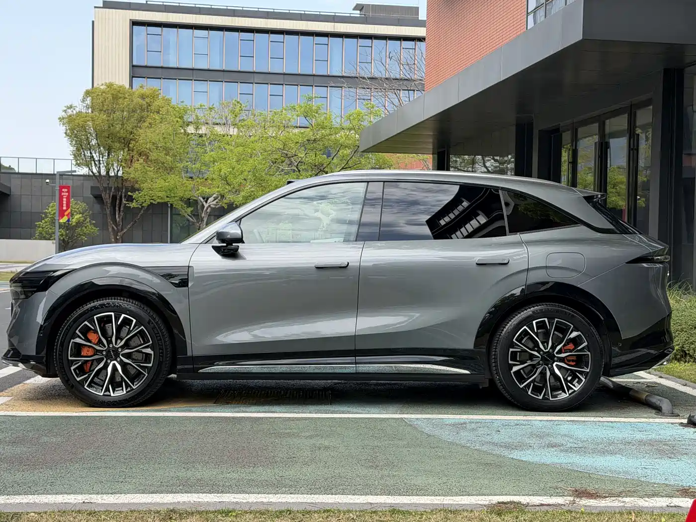 ZEEKR EXTREME KRYPTON 7X