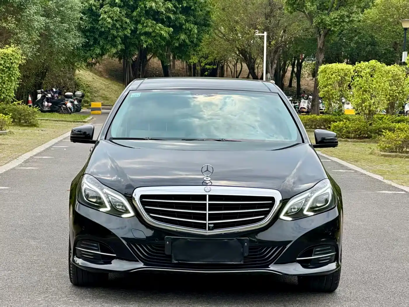 Mercedes-Benz E-Class 2014 Facelift E 260 L Luxury фото 2