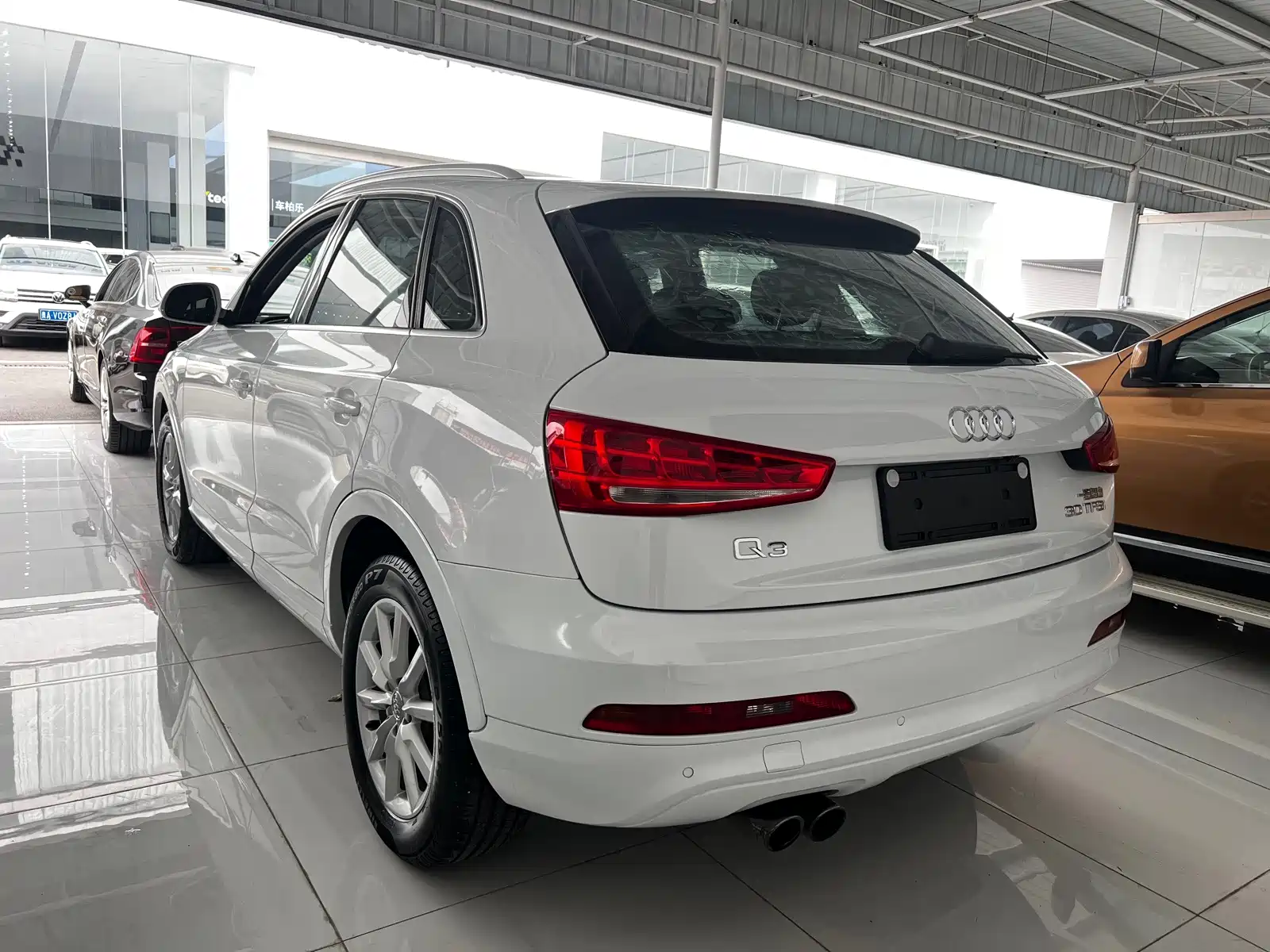 Фото 13 - Audi Q3