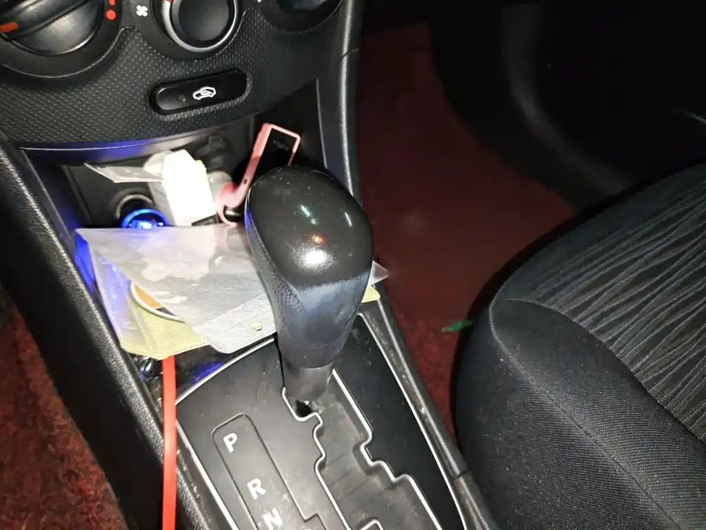 Hyundai Reina 2015 2014 Model 1.4L Automatic GLX