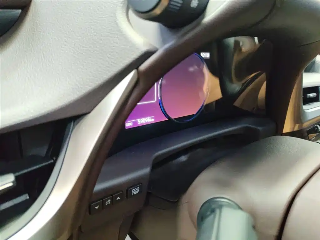 Lexus ES 2020 200 Excellence фото 11
