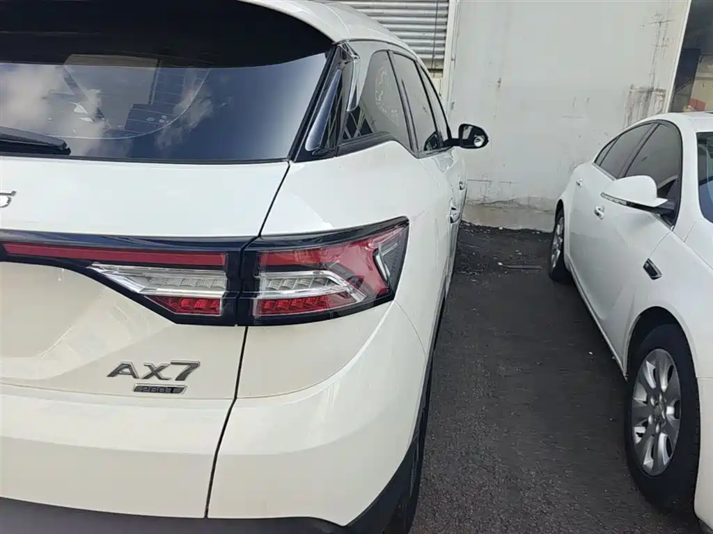 Dongfeng Aeolus Dongfeng Fengshen AX7 2019 2019 1.6T Automatic AI Pioneer (China V)