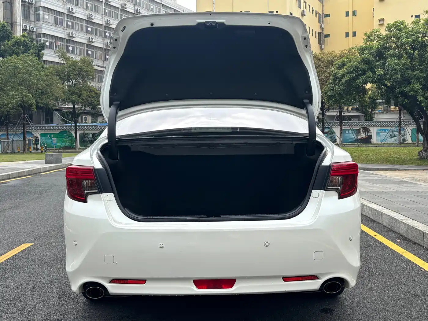 Toyota Reiz 2013 2.5S Elite Edition фото 7