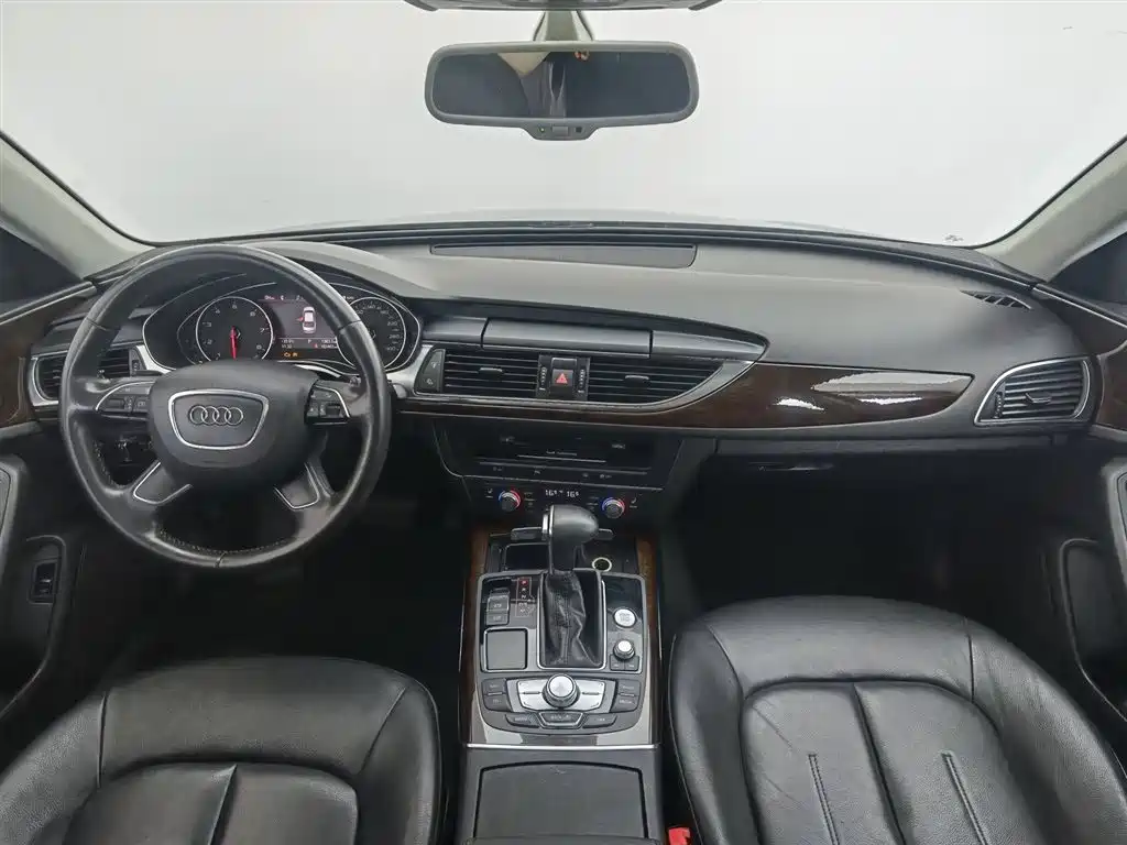Audi A6L 2012 30 FSI Comfort фото 5